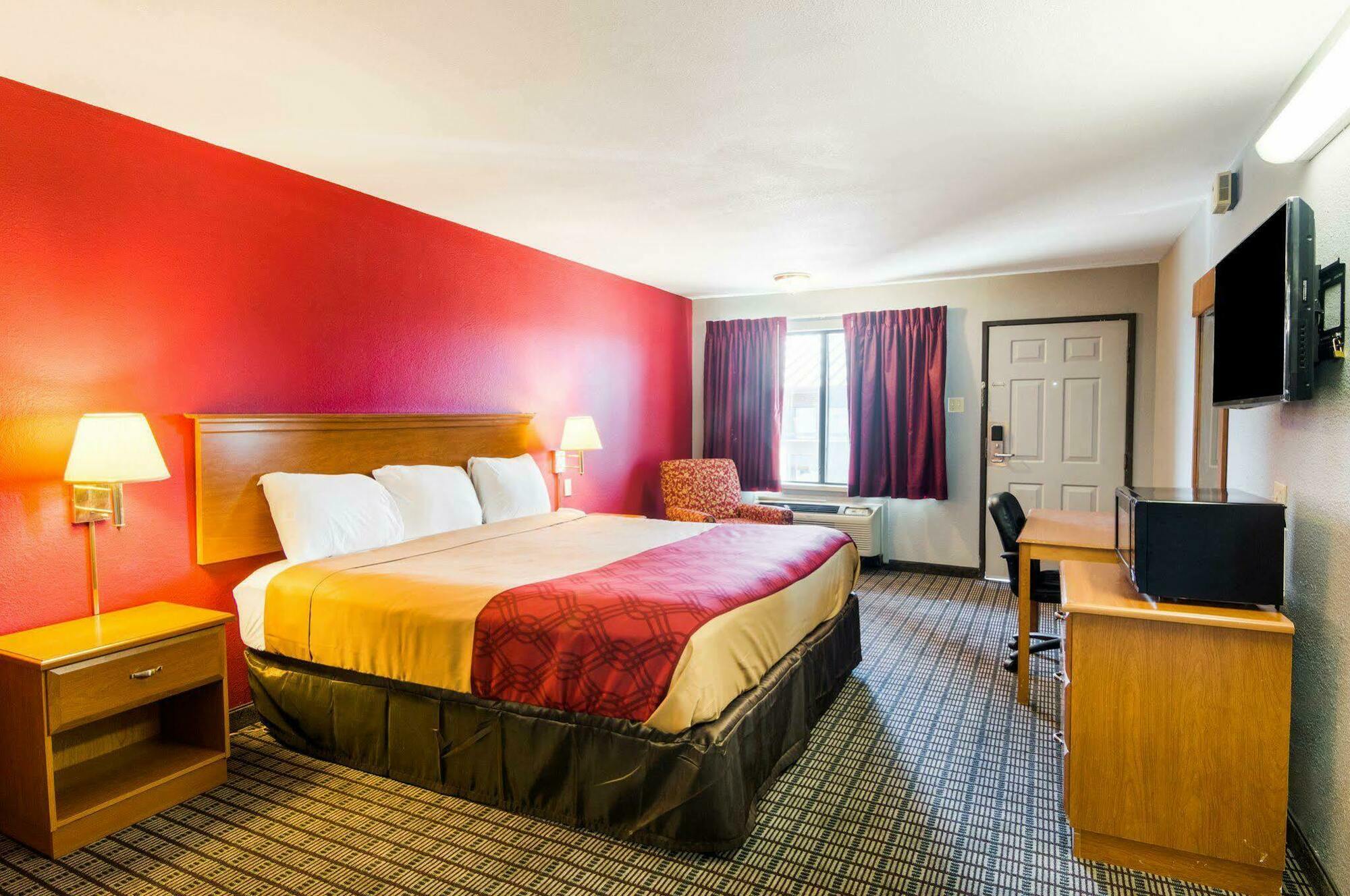 Econo Lodge Wichita Falls Downtown Exterior foto